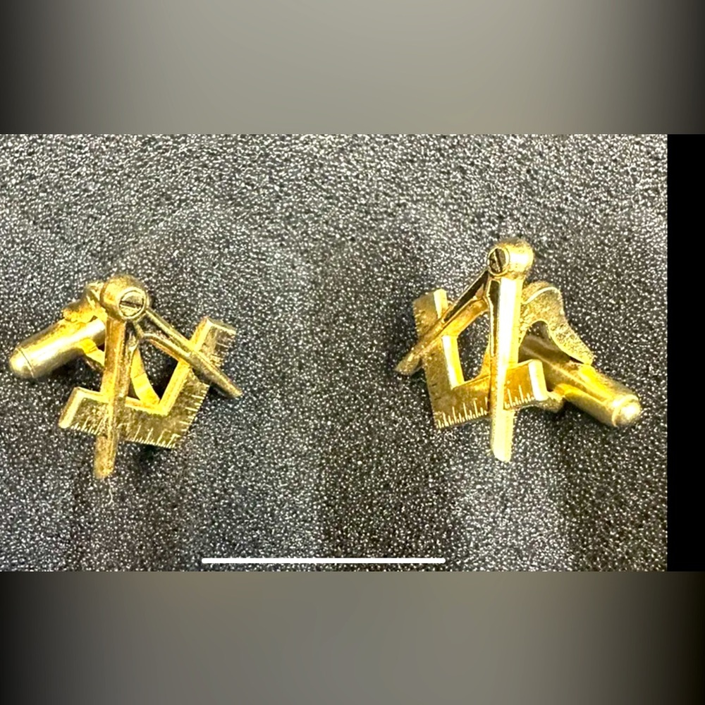 Vintage Anson Masonic Square and Compass cufflinks